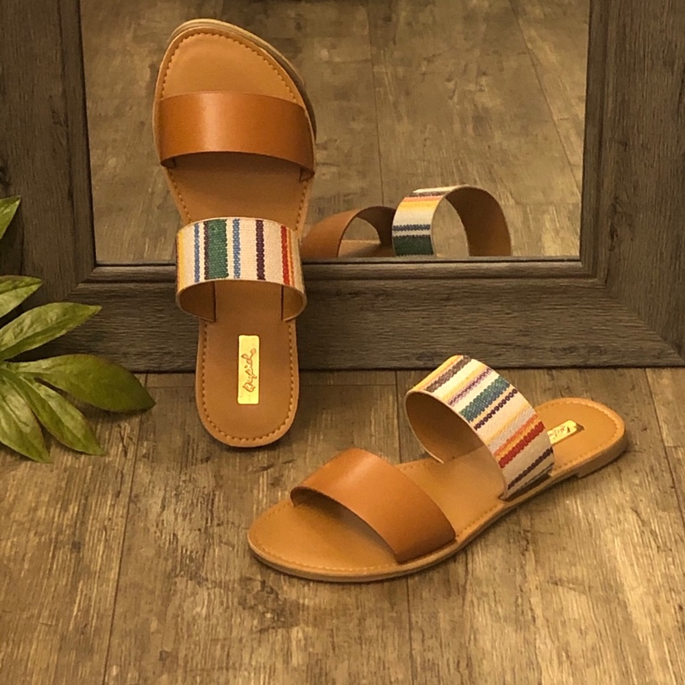💐 NEW Cognac Double Band Slip On Sandals 😊